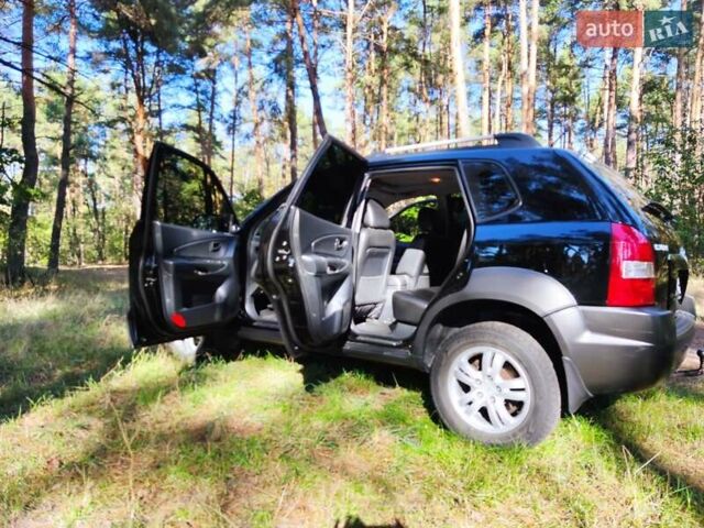 Хендай Туксон, об'ємом двигуна 2.7 л та пробігом 161 тис. км за 8990 $, фото 16 на Automoto.ua