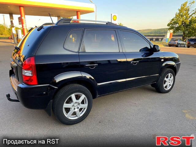 Хендай Туксон, объемом двигателя 2 л и пробегом 179 тыс. км за 7800 $, фото 8 на Automoto.ua