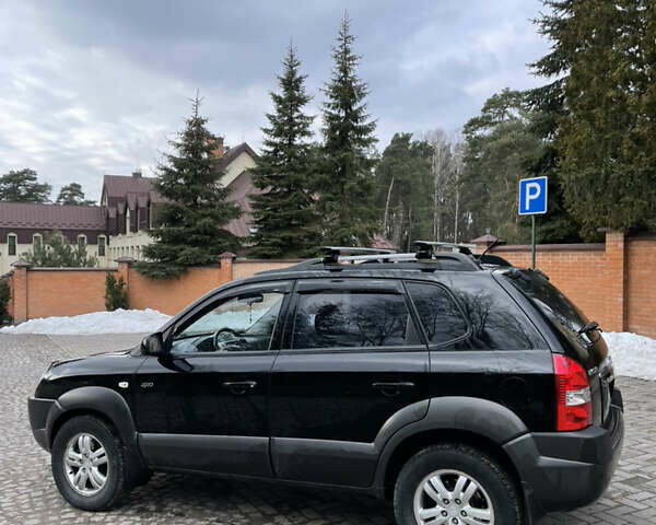 Хендай Туксон, об'ємом двигуна 2 л та пробігом 199 тис. км за 10500 $, фото 6 на Automoto.ua