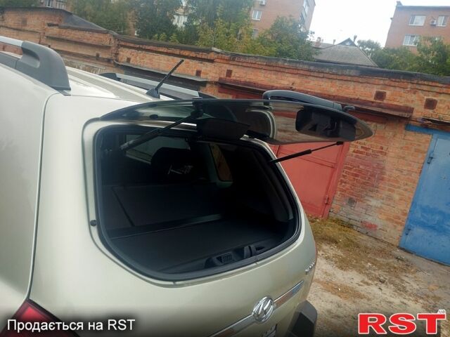 Хендай Туксон, объемом двигателя 2 л и пробегом 209 тыс. км за 8500 $, фото 3 на Automoto.ua