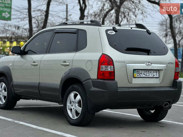 Хендай Туксон, объемом двигателя 0 л и пробегом 200 тыс. км за 7700 $, фото 20 на Automoto.ua