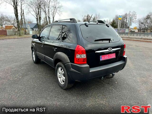 Хендай Туксон, об'ємом двигуна 2 л та пробігом 203 тис. км за 8100 $, фото 2 на Automoto.ua