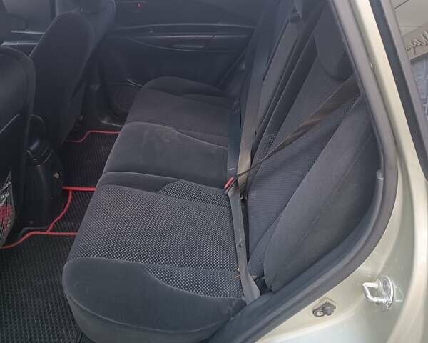 Хендай Туксон, объемом двигателя 2 л и пробегом 250 тыс. км за 7300 $, фото 6 на Automoto.ua