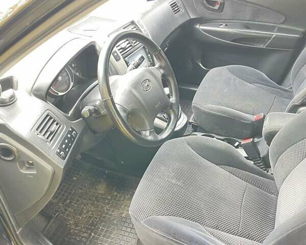 Хендай Туксон 2007 в Прилуках на Automoto.ua Хендай Туксон, объемом двигателя 2 л и пробегом 280 тыс. км за 7200 $, фото 10 на Automoto.ua