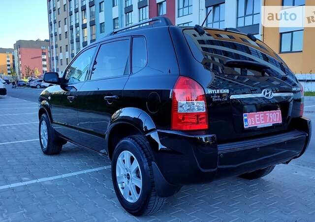 Хендай Туксон, об'ємом двигуна 2 л та пробігом 202 тис. км за 7950 $, фото 5 на Automoto.ua