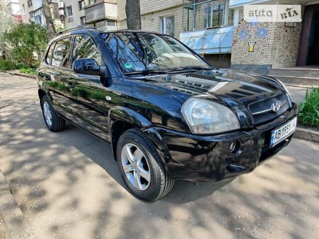 Хендай Туксон, об'ємом двигуна 1.98 л та пробігом 154 тис. км за 9150 $, фото 1 на Automoto.ua