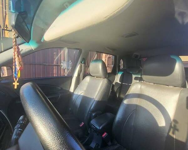 Хендай Туксон, объемом двигателя 0 л и пробегом 260 тыс. км за 7500 $, фото 9 на Automoto.ua