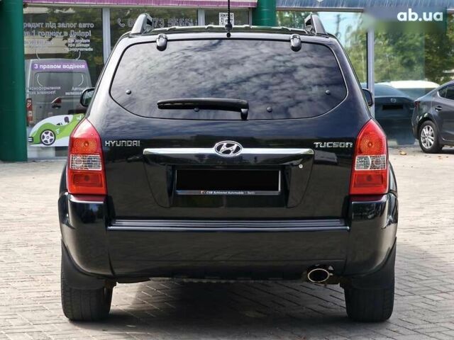 Хендай Туксон, объемом двигателя 0 л и пробегом 283 тыс. км за 8850 $, фото 6 на Automoto.ua