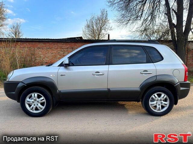 Хендай Туксон, объемом двигателя 20 л и пробегом 164 тыс. км за 7750 $, фото 5 на Automoto.ua