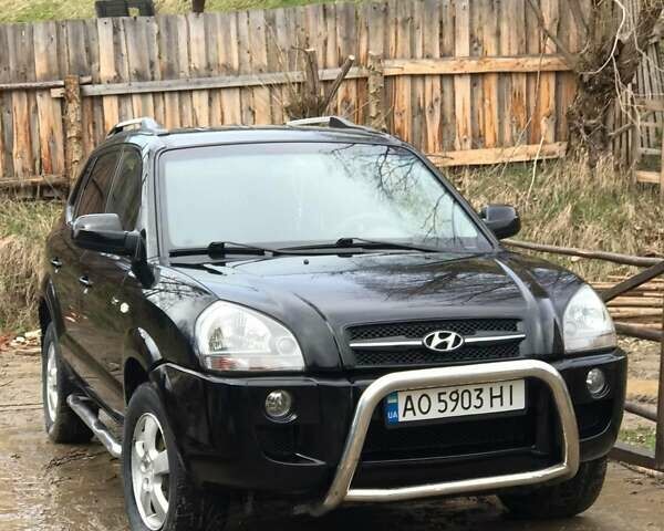 Хендай Туксон, об'ємом двигуна 2 л та пробігом 210 тис. км за 7800 $, фото 5 на Automoto.ua