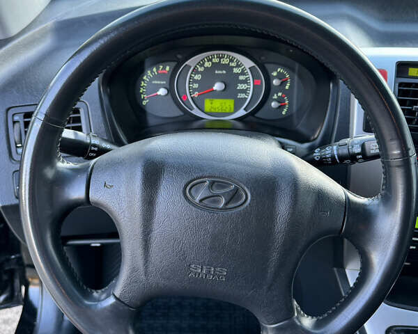 Хендай Туксон, объемом двигателя 2 л и пробегом 245 тыс. км за 7900 $, фото 32 на Automoto.ua