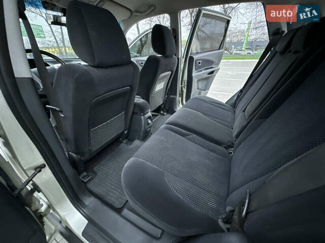 Хендай Туксон, объемом двигателя 0 л и пробегом 200 тыс. км за 7700 $, фото 27 на Automoto.ua