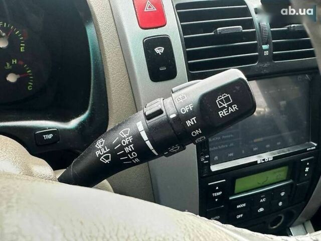 Хендай Туксон 2007 в Киеве на Automoto.ua Хендай Туксон, объемом двигателя 2 л и пробегом 214 тыс. км за 7990 $, фото 19 на Automoto.ua