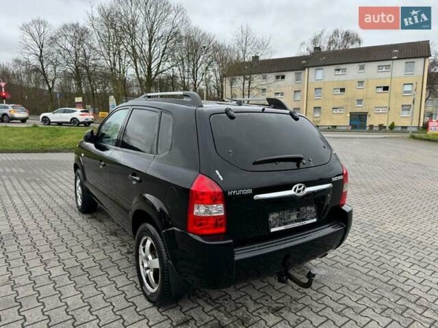 Хендай Туксон, объемом двигателя 1.98 л и пробегом 167 тыс. км за 2200 $, фото 1 на Automoto.ua