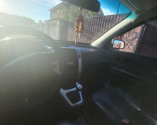Хендай Туксон, объемом двигателя 0 л и пробегом 260 тыс. км за 7500 $, фото 8 на Automoto.ua
