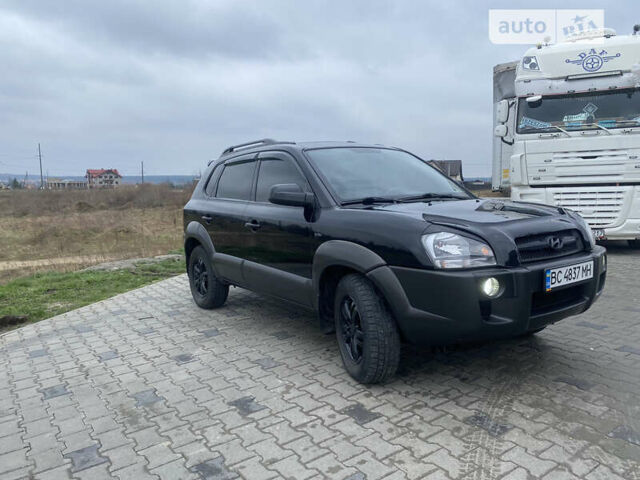 Хендай Туксон, об'ємом двигуна 2 л та пробігом 112 тис. км за 10500 $, фото 14 на Automoto.ua