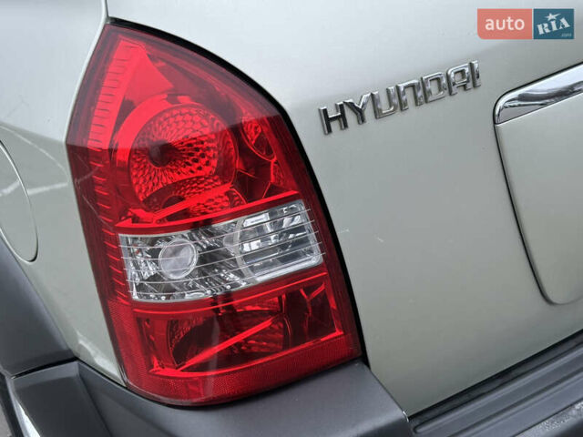 Хендай Туксон, объемом двигателя 0 л и пробегом 200 тыс. км за 7700 $, фото 22 на Automoto.ua