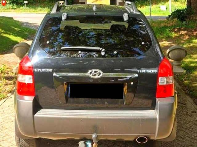 Хендай Туксон, об'ємом двигуна 2 л та пробігом 212 тис. км за 7995 $, фото 2 на Automoto.ua