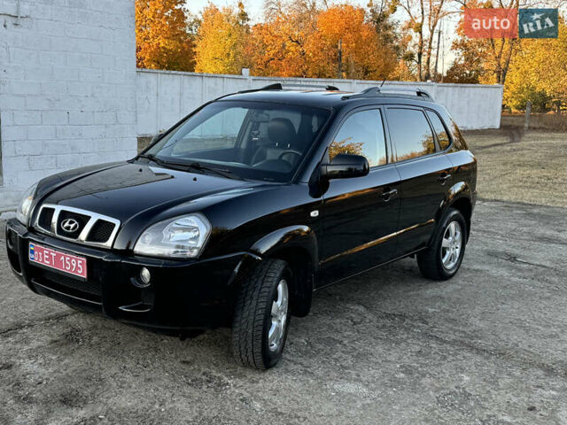 Хендай Туксон, объемом двигателя 2 л и пробегом 245 тыс. км за 7900 $, фото 5 на Automoto.ua