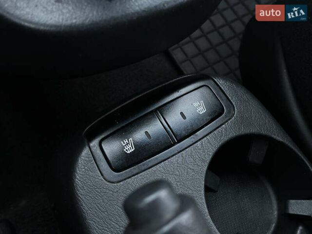 Хендай Туксон, объемом двигателя 0 л и пробегом 200 тыс. км за 7700 $, фото 54 на Automoto.ua