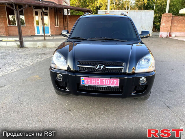 Хендай Туксон, объемом двигателя 2 л и пробегом 179 тыс. км за 7800 $, фото 3 на Automoto.ua