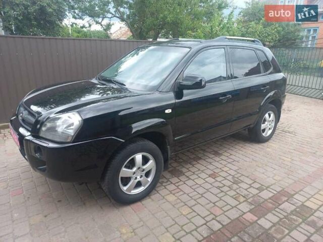 Хендай Туксон, объемом двигателя 2 л и пробегом 194 тыс. км за 6800 $, фото 9 на Automoto.ua