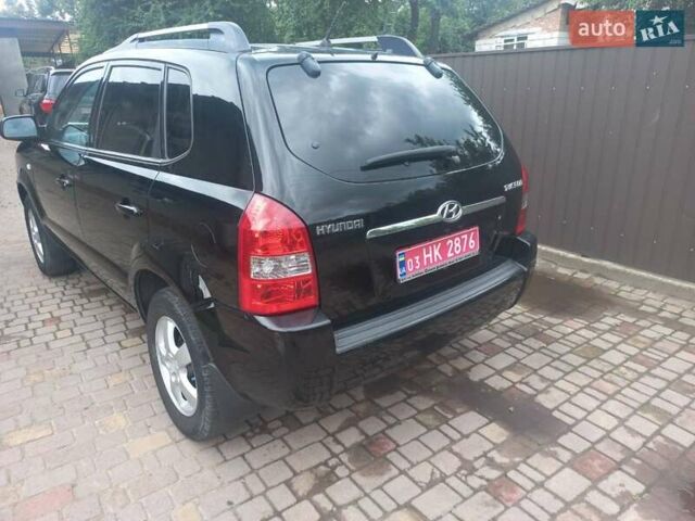 Хендай Туксон, объемом двигателя 2 л и пробегом 194 тыс. км за 6800 $, фото 4 на Automoto.ua