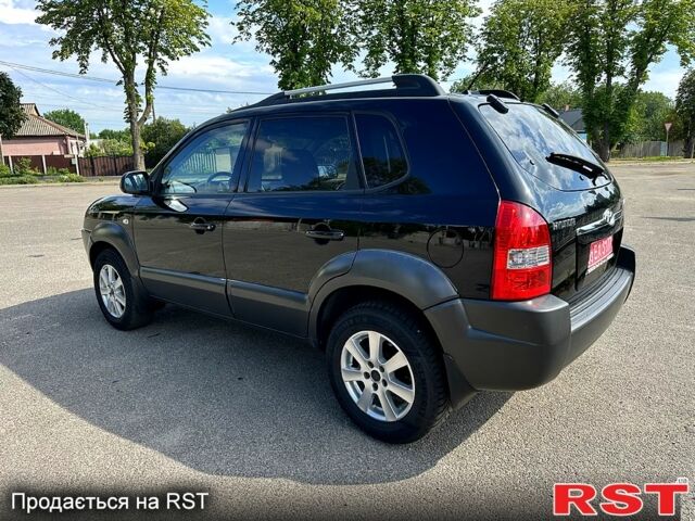 Хендай Туксон, об'ємом двигуна 2 л та пробігом 198 тис. км за 8000 $, фото 8 на Automoto.ua