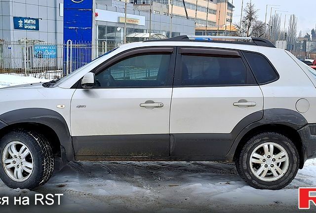 Хендай Туксон, об'ємом двигуна 2 л та пробігом 116 тис. км за 9200 $, фото 1 на Automoto.ua