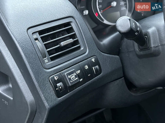 Хендай Туксон, объемом двигателя 0 л и пробегом 200 тыс. км за 7700 $, фото 44 на Automoto.ua