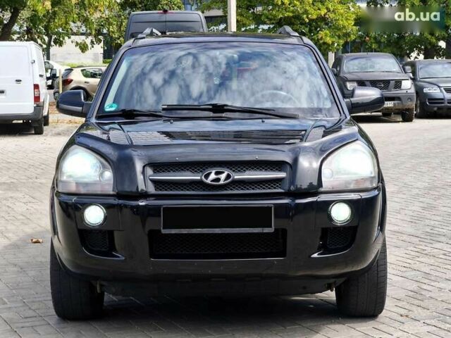 Хендай Туксон, объемом двигателя 0 л и пробегом 283 тыс. км за 8850 $, фото 3 на Automoto.ua