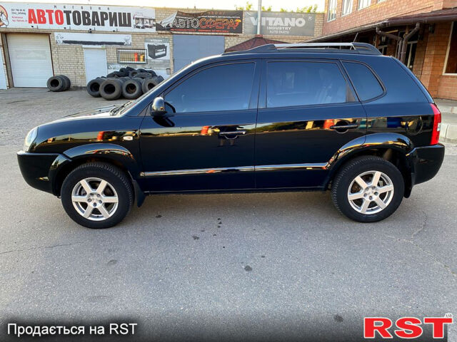 Хендай Туксон, объемом двигателя 2 л и пробегом 179 тыс. км за 7800 $, фото 5 на Automoto.ua