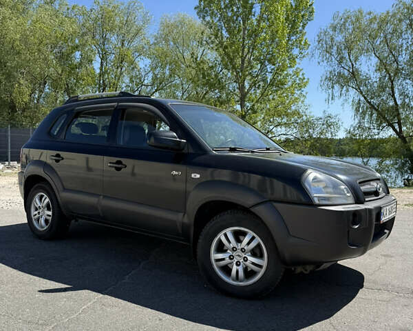 Хендай Туксон, об'ємом двигуна 2 л та пробігом 140 тис. км за 7200 $, фото 2 на Automoto.ua