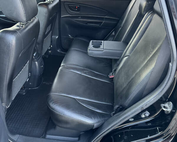 Хендай Туксон, объемом двигателя 2 л и пробегом 245 тыс. км за 7900 $, фото 37 на Automoto.ua