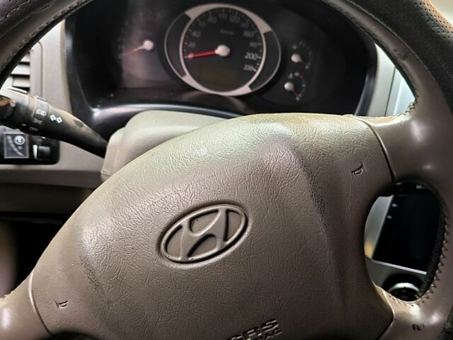 Хендай Туксон 2007 у Ромнах на Automoto.ua Хендай Туксон, об'ємом двигуна 2 л та пробігом 257 тис. км за 1999 $, фото 8 на Automoto.ua