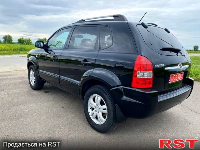 Хендай Туксон, объемом двигателя 2 л и пробегом 196 тыс. км за 7850 $, фото 1 на Automoto.ua