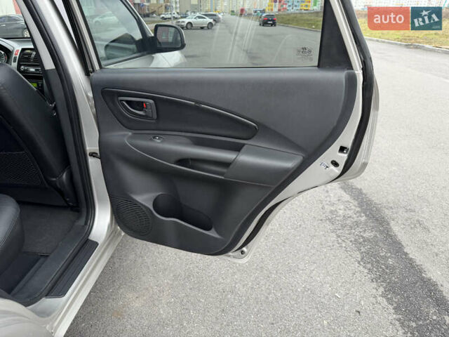 Хендай Туксон, об'ємом двигуна 1.98 л та пробігом 168 тис. км за 8899 $, фото 68 на Automoto.ua