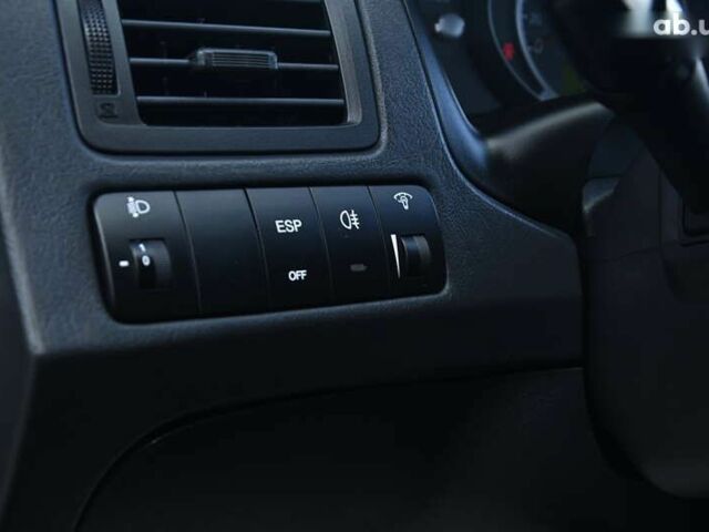 Хендай Туксон, об'ємом двигуна 2 л та пробігом 201 тис. км за 8300 $, фото 11 на Automoto.ua