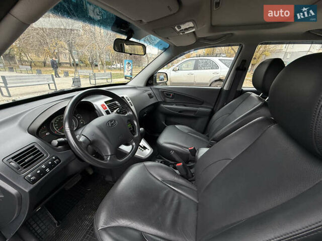 Хендай Туксон, об'ємом двигуна 0 л та пробігом 48 тис. км за 11800 $, фото 18 на Automoto.ua