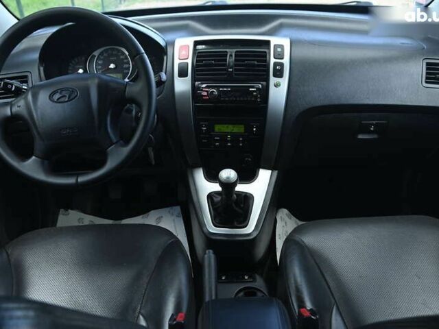 Хендай Туксон, об'ємом двигуна 2 л та пробігом 201 тис. км за 8300 $, фото 28 на Automoto.ua