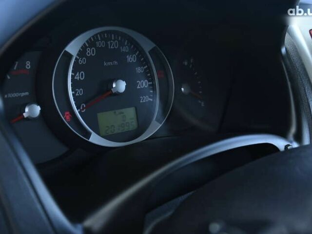 Хендай Туксон, об'ємом двигуна 2 л та пробігом 201 тис. км за 8300 $, фото 15 на Automoto.ua