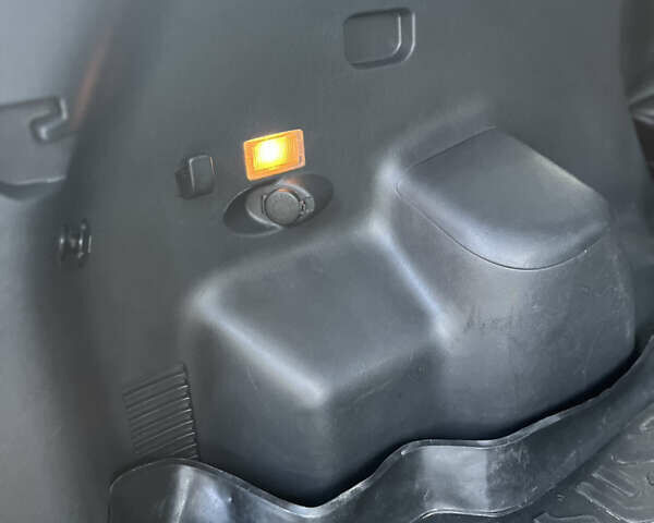 Хендай Туксон, объемом двигателя 0 л и пробегом 315 тыс. км за 7999 $, фото 45 на Automoto.ua