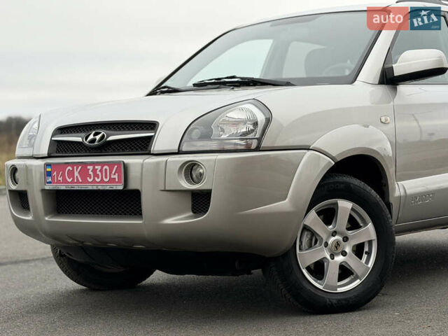 Хендай Туксон, об'ємом двигуна 1.98 л та пробігом 168 тис. км за 8899 $, фото 79 на Automoto.ua