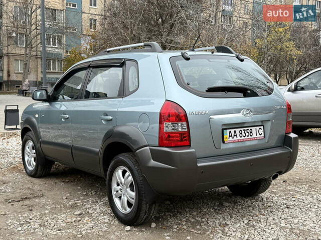 Хендай Туксон, об'ємом двигуна 0 л та пробігом 48 тис. км за 11800 $, фото 7 на Automoto.ua