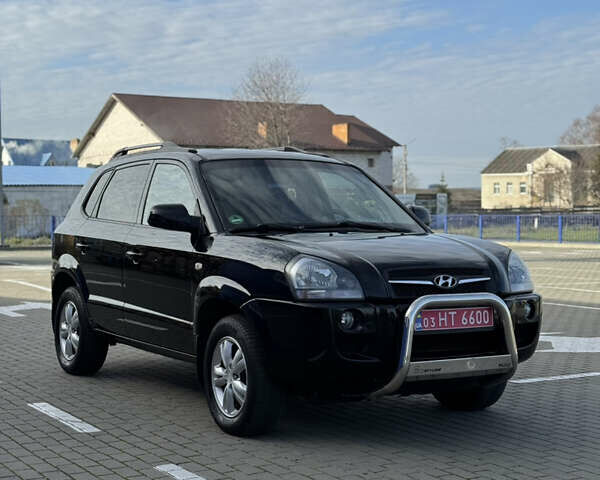 Хендай Туксон, объемом двигателя 2 л и пробегом 225 тыс. км за 8000 $, фото 2 на Automoto.ua