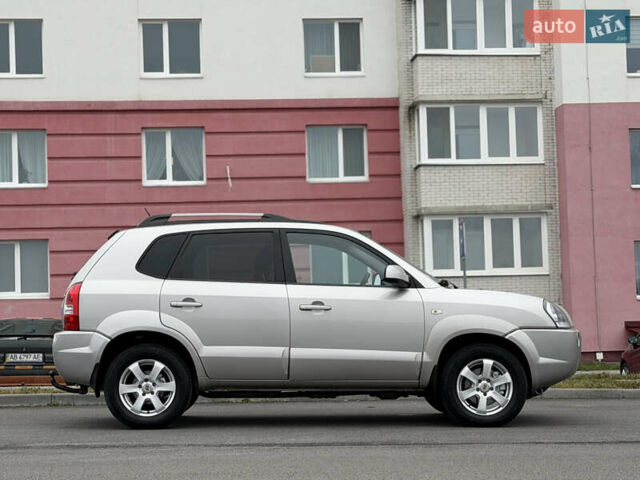 Хендай Туксон, об'ємом двигуна 1.98 л та пробігом 168 тис. км за 8899 $, фото 1 на Automoto.ua