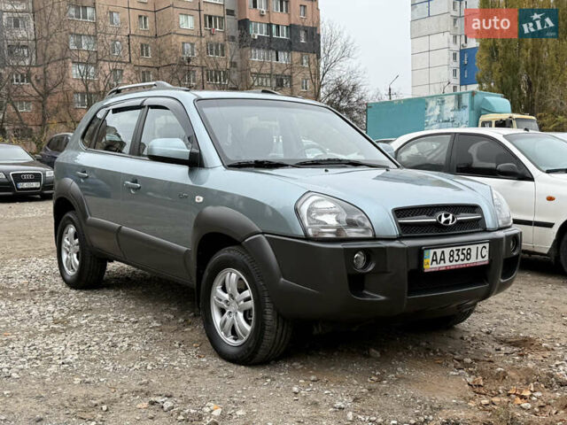 Хендай Туксон, об'ємом двигуна 0 л та пробігом 48 тис. км за 11800 $, фото 9 на Automoto.ua