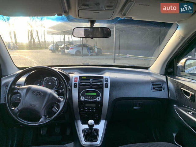 Хендай Туксон, об'ємом двигуна 0 л та пробігом 208 тис. км за 7600 $, фото 9 на Automoto.ua