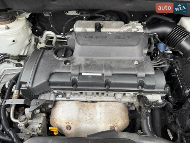 Хендай Туксон, об'ємом двигуна 1.98 л та пробігом 168 тис. км за 8899 $, фото 75 на Automoto.ua