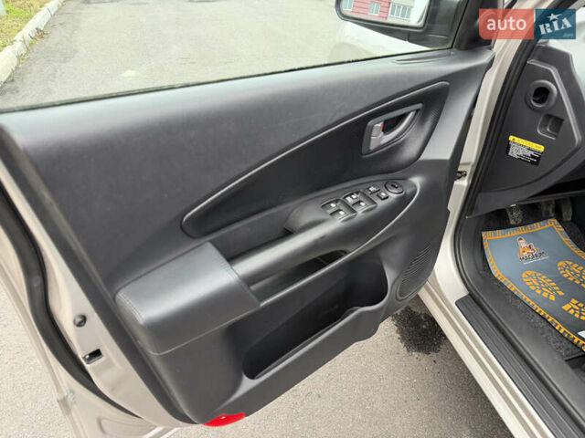 Хендай Туксон, об'ємом двигуна 1.98 л та пробігом 168 тис. км за 8899 $, фото 39 на Automoto.ua